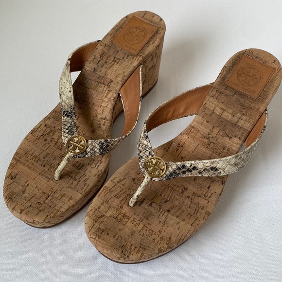 Tory Burch Faux Snakeskin Thong Wedge Platform Sandals - Size 10 - Picture 1 of 10
